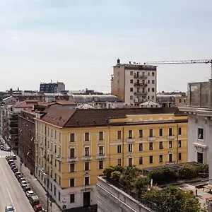 Appartamento The Blue Nest With A View - 7th Floor- Via Palestrina, Milano