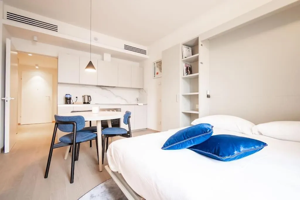 New! Andy Suite - Modern And Design In Porta Venezia Milan 0*,