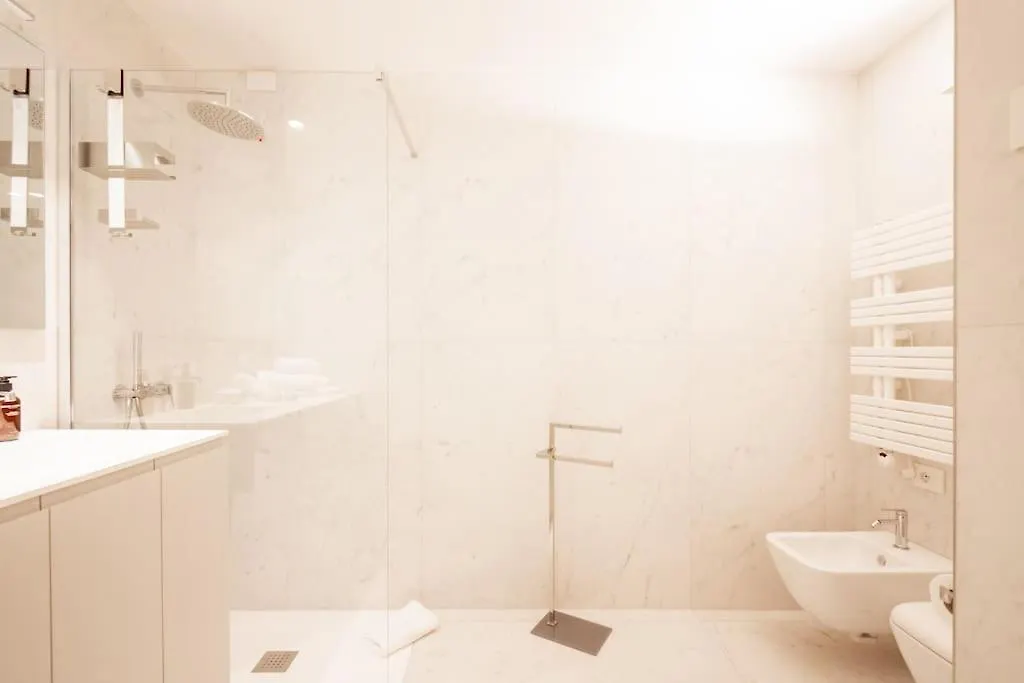 New! Andy Suite - Modern And Design In Porta Venezia Milan Italy