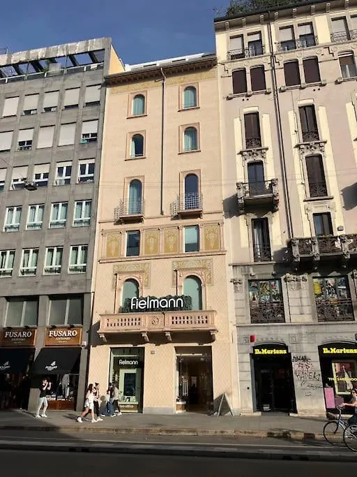 New! Andy Suite - Modern And Design In Porta Venezia Milan