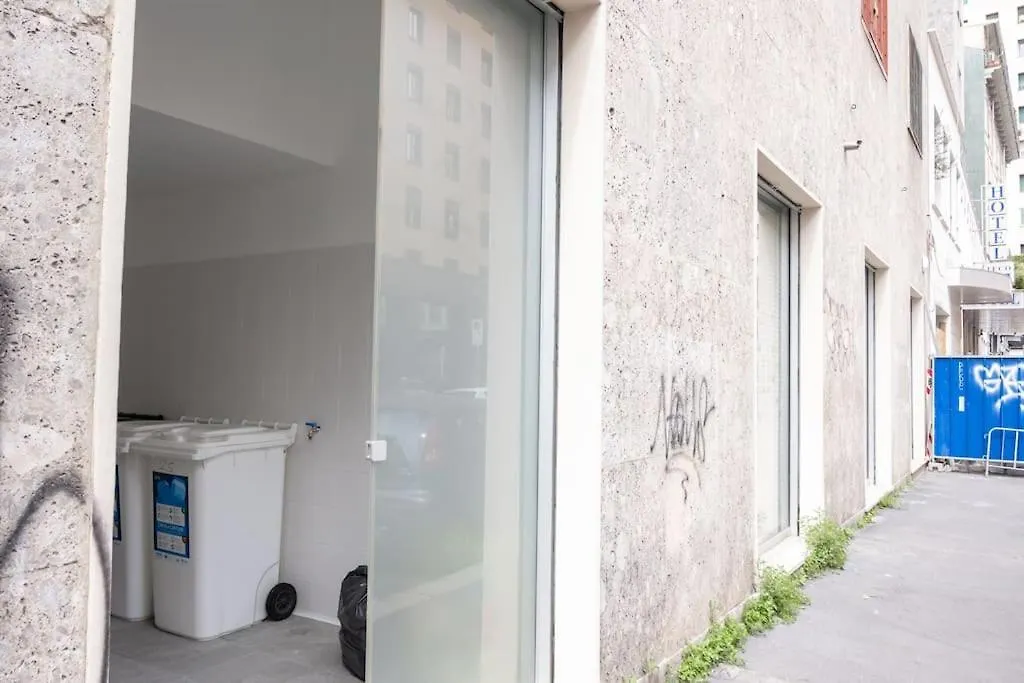 New! Andy Suite - Modern And Design In Porta Venezia Milan Italy