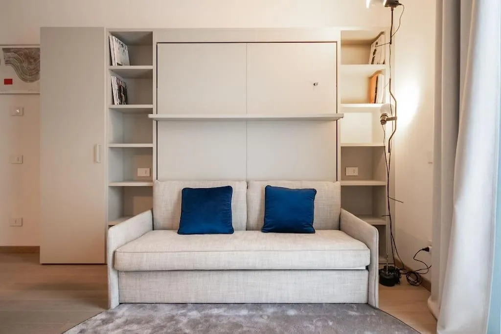 New! Andy Suite - Modern And Design In Porta Venezia Milan 0*,